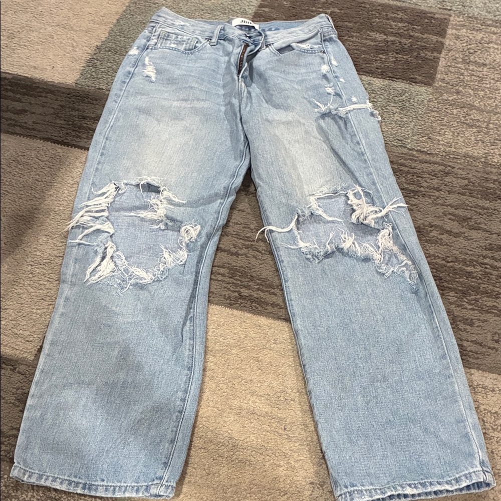 Distressed Light Blue Women's Jeans - Picture 1 of 3